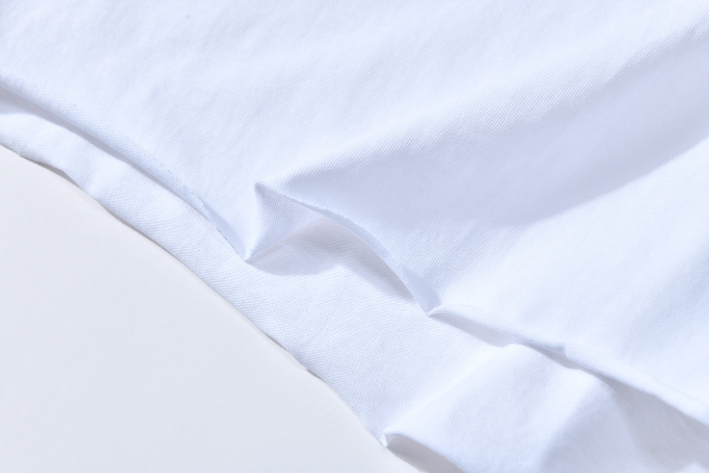 ITALIAN BREAD TEE *WHITE / MAROON*